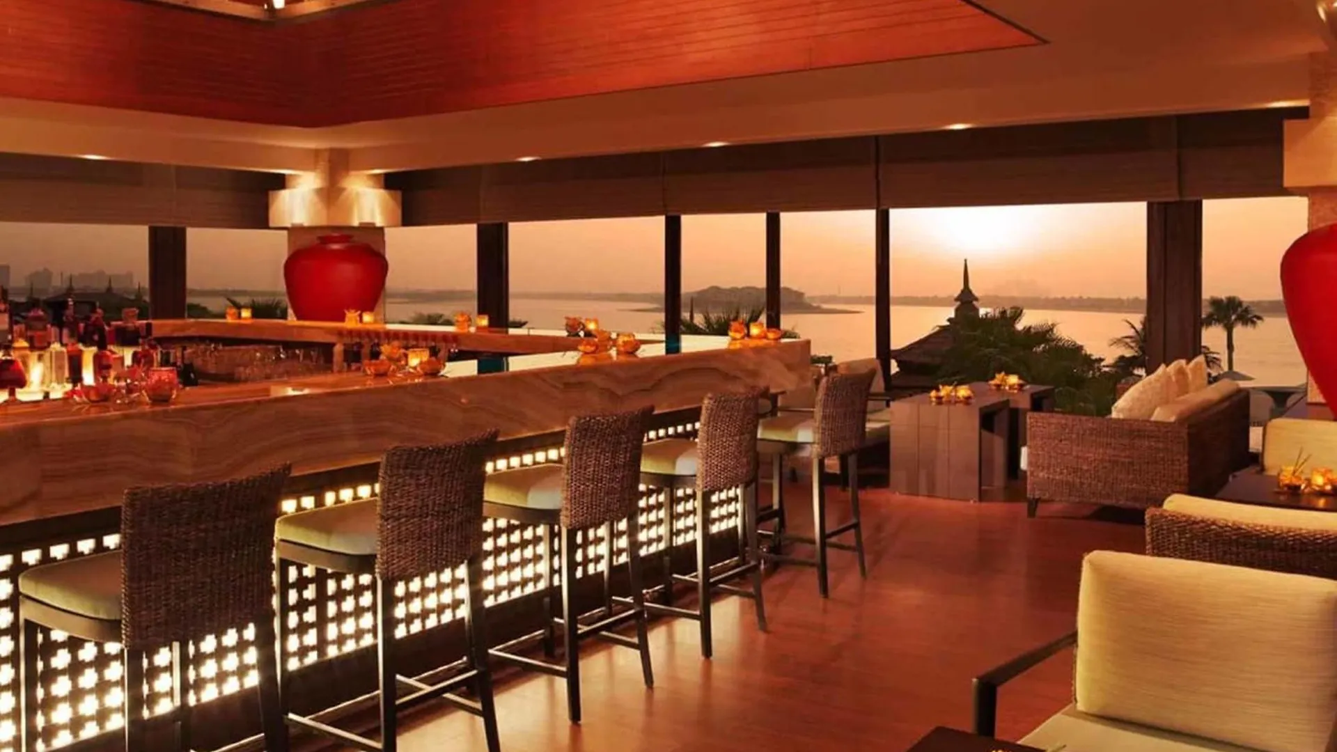Luxfolio Retreats - Sea & Palm View - Royal Amwaj Apartment Dubai